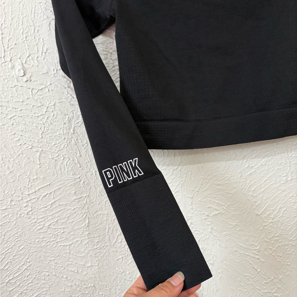 PINK Victoria's Secret Black Seamless long sleeve Tee - Picture 4 of 6